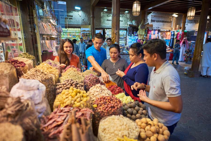 Dubai: Flavors of Arabia Souk Tour with Tastings & Dinner - Why this tour works as an introduction to Old Dubai
