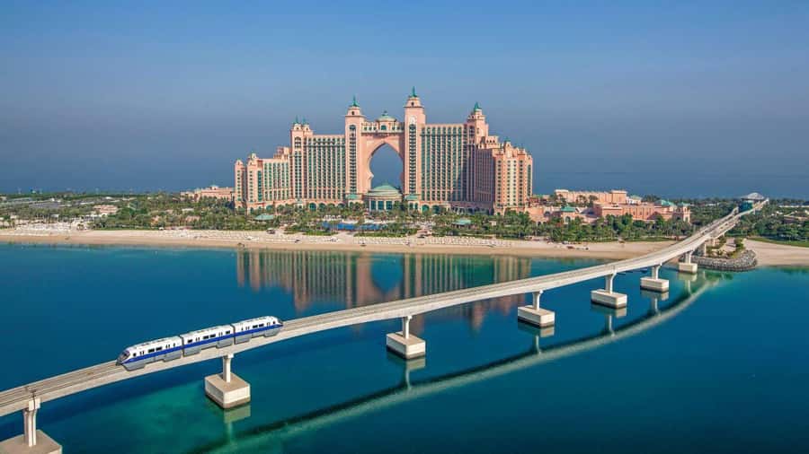 Dubai Full-Day Tour: Mosque, Souks, Burj Khalifa photo stop - Jumeirah Mosque and Zabeel Palace set the tone