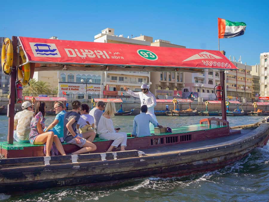 Dubai: Half-Day City Tour with Blue Mosque, Creek, and Souks - Al Fahidi and the quieter side of Old Dubai
