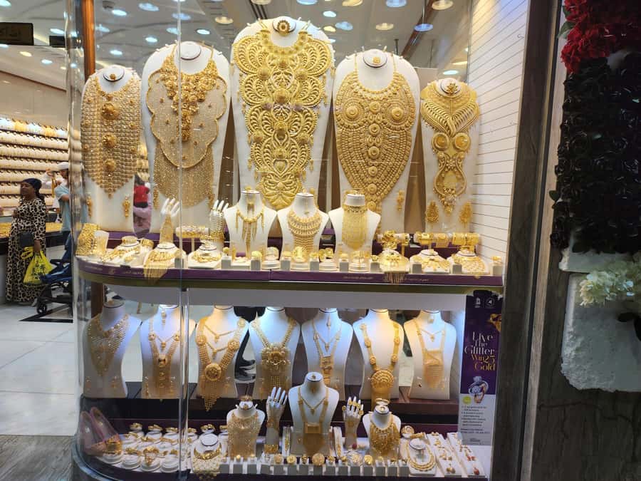 Dubai: Old Town, Creek, Museums, Souks, & Street Food Tour - Dubai Creek and the abra crossing