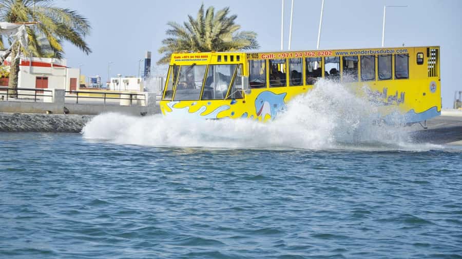 Dubai: Old town tour with Wonder Bus, souks, Creek and Guide - Why the Wonder Bus is different in Dubai