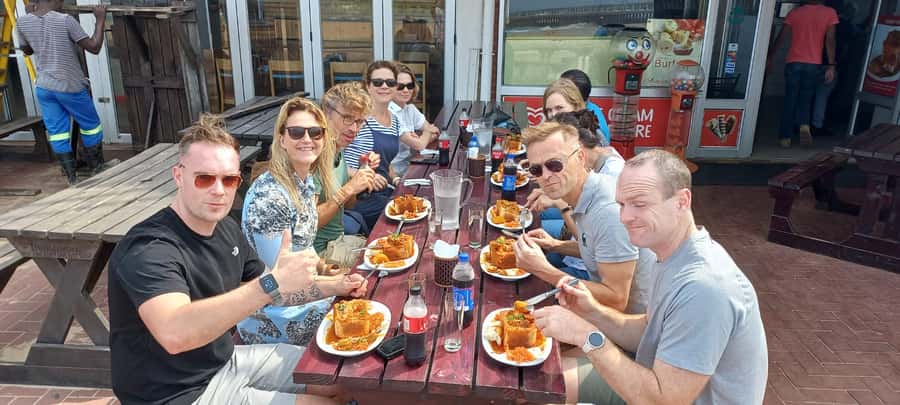 Durban: Local Markets and Culture Guided Walking Tour - Walking through the Warwick markets