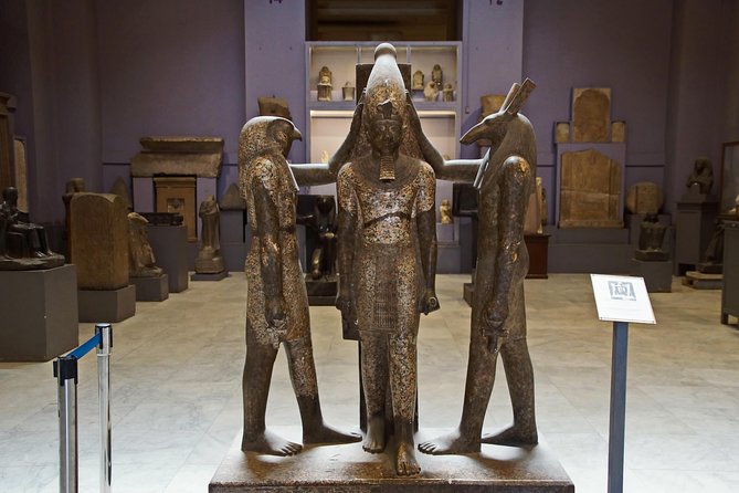 Egyptian Museum and Giza Pyramids and khan el khalili market and bazzar - Who will get the most from this Cairo day