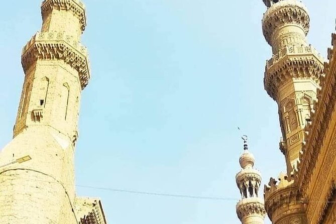 Emam ElShafei , Mosques of Ala-Elbayt and Khan Elkhalili Market - Why this Cairo route feels different