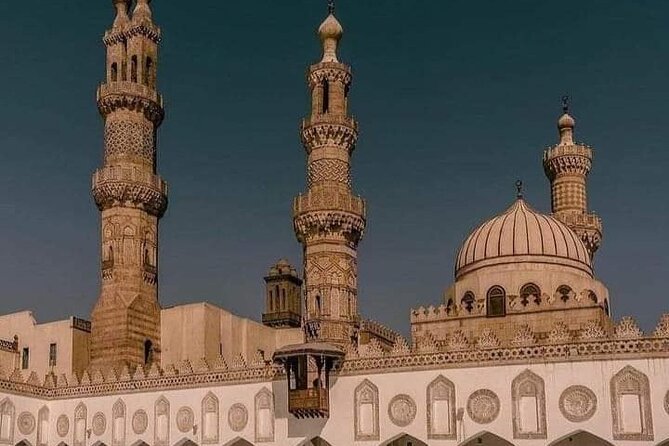 Emam ElShafei , Mosques of Ala-Elbayt and Khan Elkhalili Market - Khan el-Khalili after the mosques