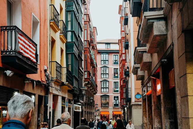 Explore Bilbao's Flavors Mercado de la Ribera and Old Town - Who will get the most from this experience