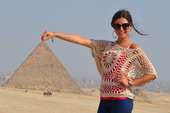 Explore Giza Pyramids,Sphinx, Museum,Lunch and Bazaar from Cairo - Three hours with Tutankhamun at the Egyptian Museum