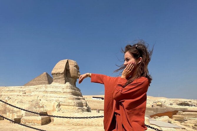 Explore Giza Pyramids,Sphinx, Museum,Lunch and Bazaar from Cairo - Lunch provides a useful break