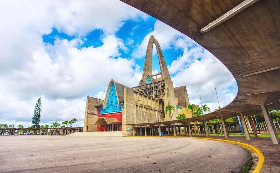 Explore Higüey:Basilica,Market,Museum Cave,River Ride,lunch - A short stop in the countryside
