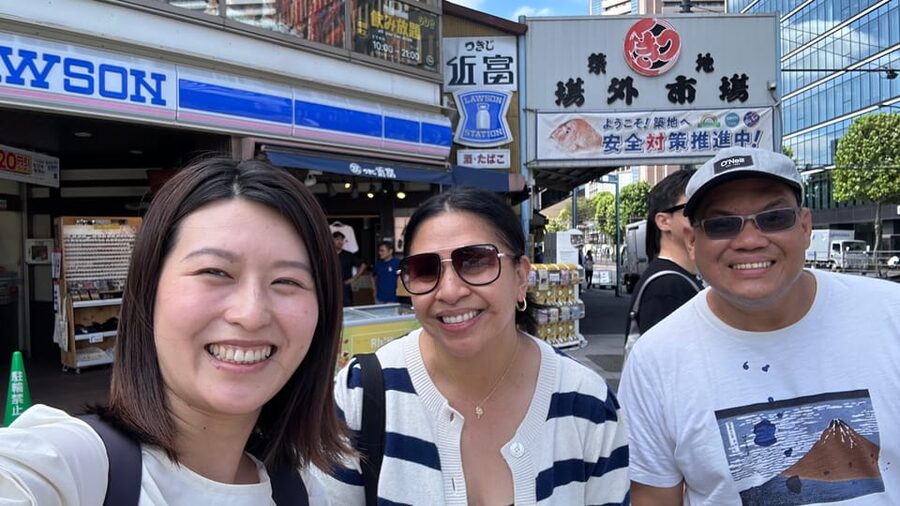 【Family pack】Tokyo: Tsukiji fish market food tour - Sake, matcha, and the sweet finish