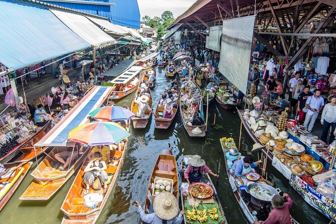Famous Markets Tour: Maeklong Railway & Damnoen Saduak Floating - Two markets, two very different views of Thailand