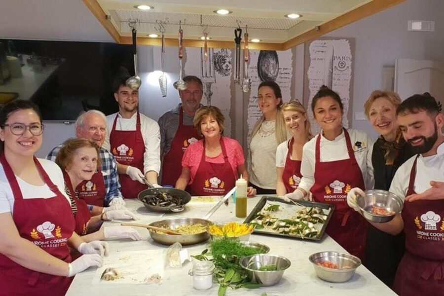 Farmers Market Shopping and Roman Full Course Class - SHARED - Making pasta, the star of the lesson