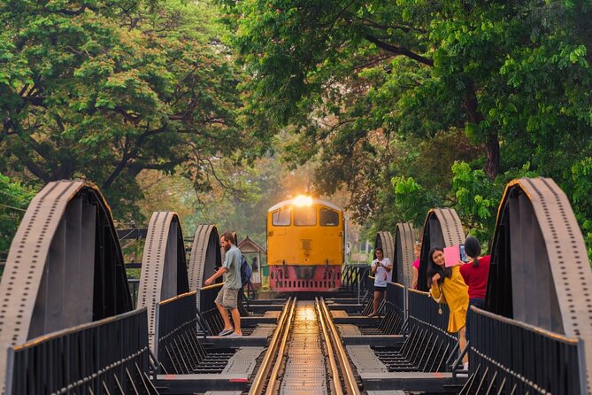 Floating and Railway Market (Optional Waterfall): Private Tour - Who should book this day out