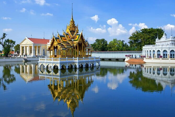 Floating Market & Railway Market Private Tour - What the $126.94 price buys you