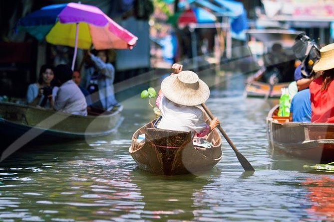 Floating Markets and Bridge on River Kwai Tour from Bangkok - The optional canoe ride is worth considering