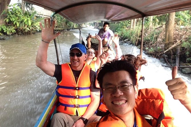 Floating & Railway Market and Coconut Farm Tour [Optional Luxury] - A realistic seven-hour rhythm