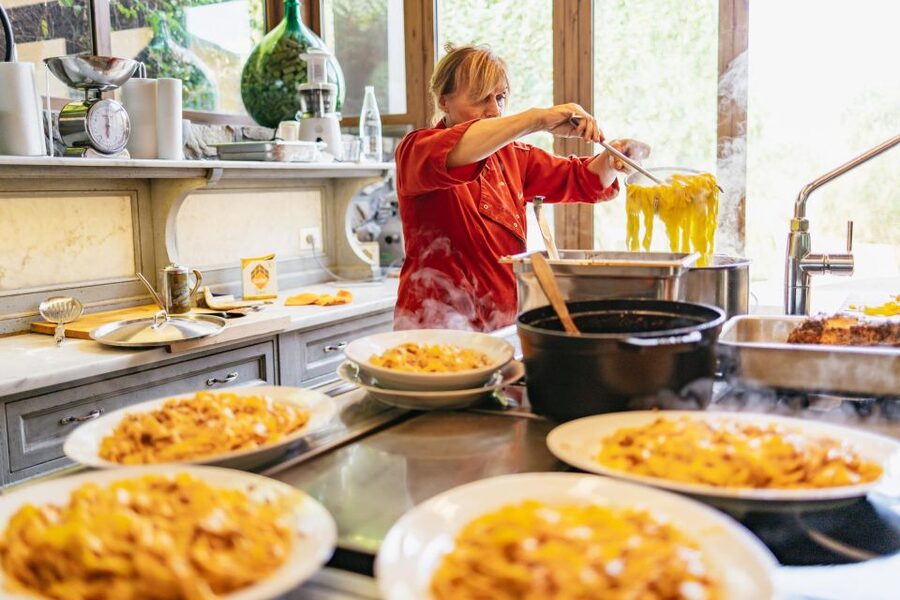Florence: Cooking Class at a Tuscan Farm & Local Market Tour - Should you book this Tuscan cooking class?