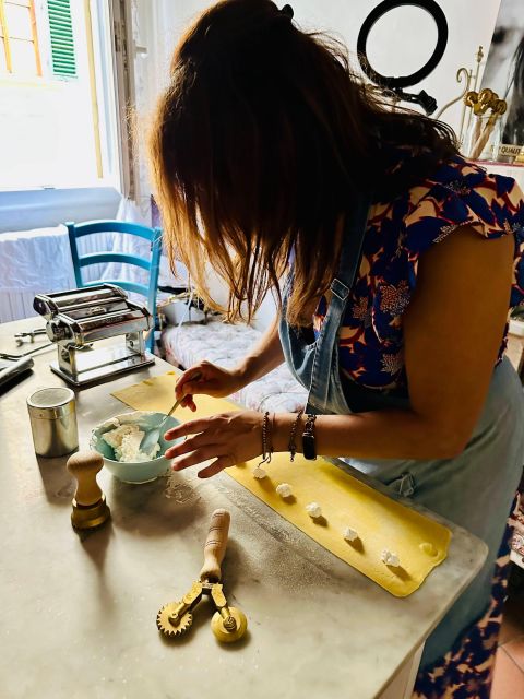 Florence:Dolce Vita by Day Market Tour & Pasta Making Class - Practical planning for a five-hour food day