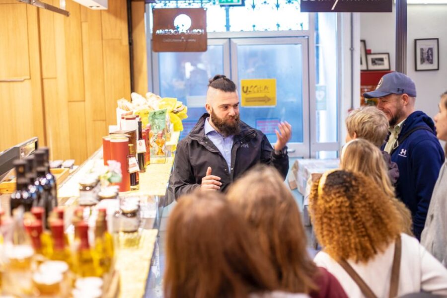 Florence: Grocery Market Food Tour and Tastings with a chef - Ending with Florentine gelato