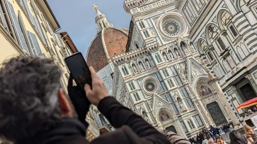 Florence Street Food Tour: Central Market & Duomo Area - Dietary restrictions and timing concerns