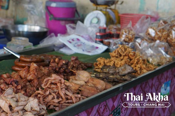 Fresh Local Market Tour - Food tour in Chiang Mai - What the private format adds