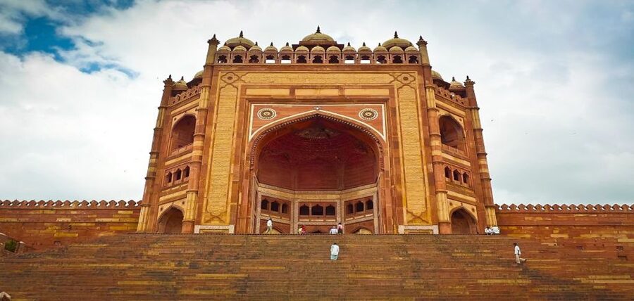 From Agra: Fatehpur Sikri and Market Private Half-Day Tour - Should you book it?
