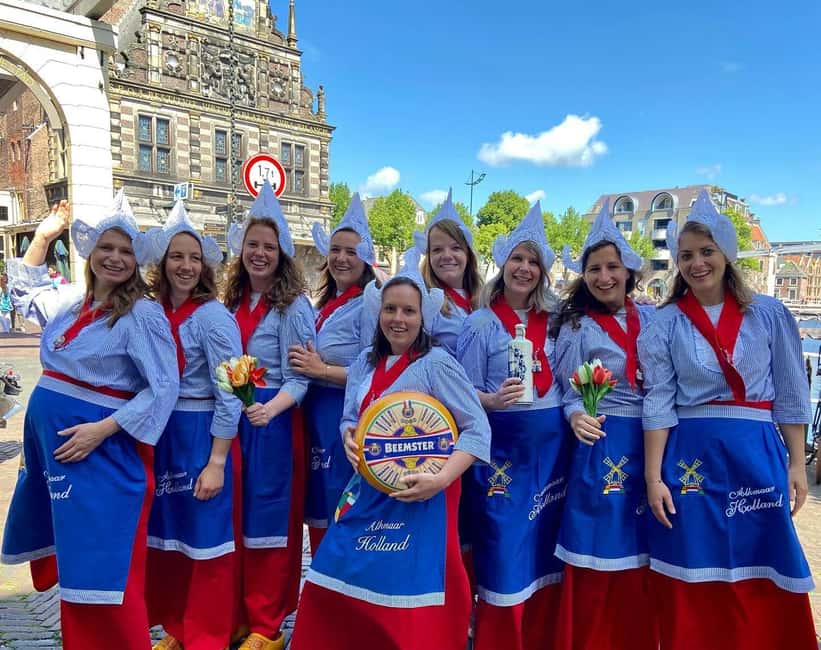 From Amsterdam; Alkmaar Cheese market & Zaanse Schans - Two hours in Alkmaar, with a short town walk