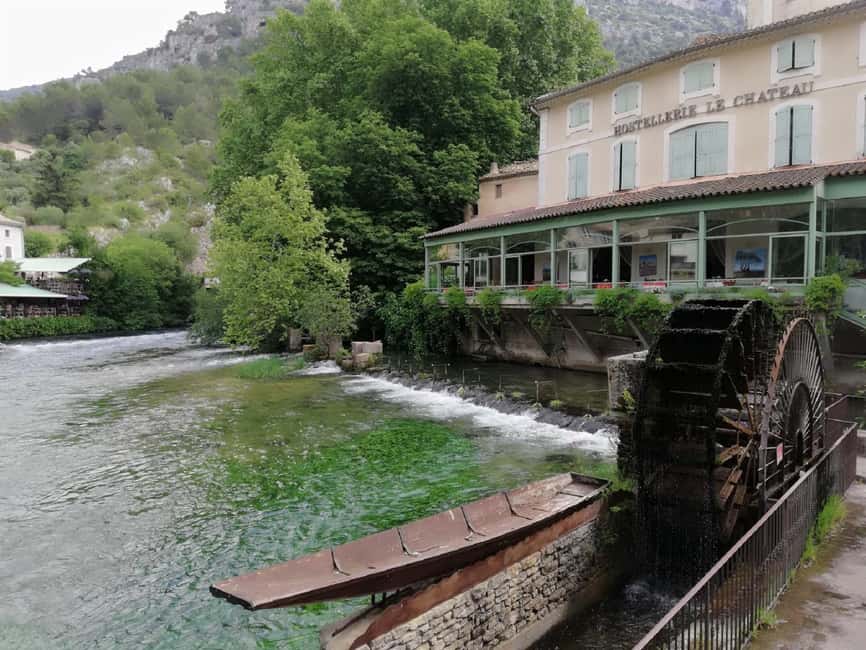 From Avignon: Full Day Luberon Market & Villages - Lacoste and the Marquis de Sade castle ruins