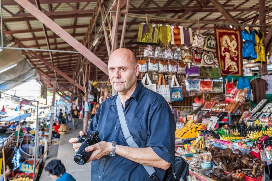 From Bangkok: Damnoen Saduak Floating Market Guided Tour - The guide can shape the whole day