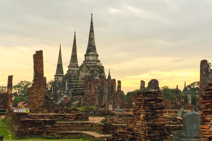 From Bangkok: Floating Market & Ayutthaya Private Day Trip - Wat Lokaya Sutharam and the reclining Buddha