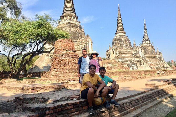 From Bangkok : Floating market, Kanchanaburi, Ayutthaya (3 days) - Guides, vehicles, and the human side of the tour