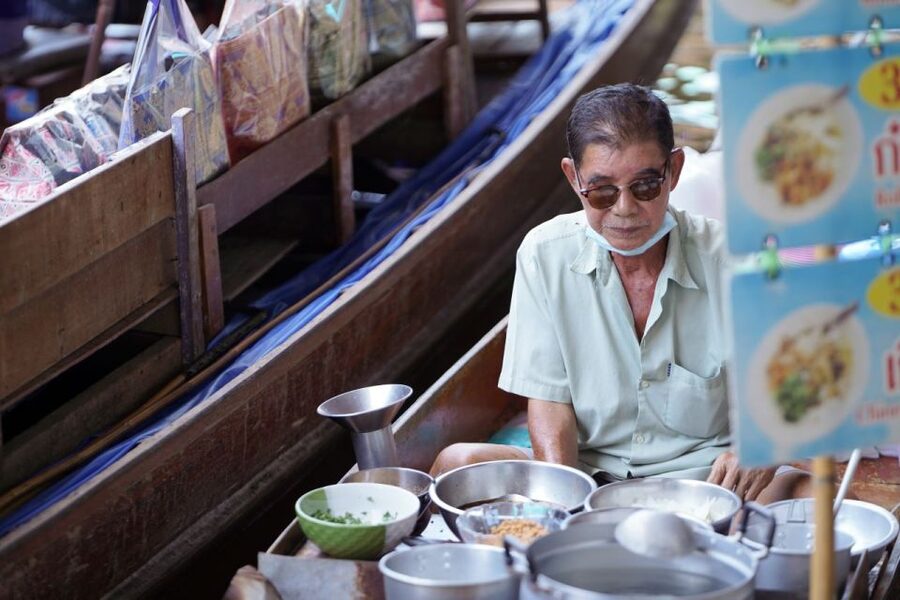 From Bangkok : Meklong Railway Market By Bus - Who will enjoy this market combination most?