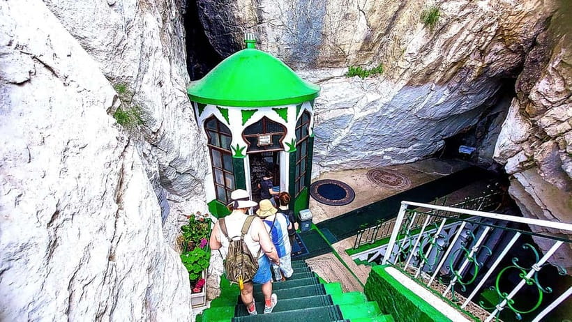 From Durrës: Kruja Half-Day Tour, Old Bazaar & Holy Mountain - Skanderbeg Museum and Albania’s national story