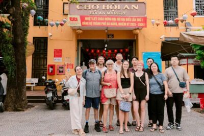 Market Tour, Basket Boat Ride and Cooking Class