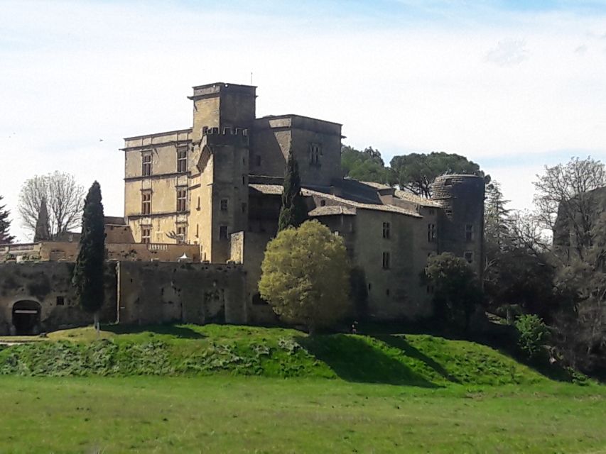 From Marseille: Luberon Market & Villages Full-Day Tour - The changing stops: Apt, Ansouis, and Fontaine-de-Vaucluse