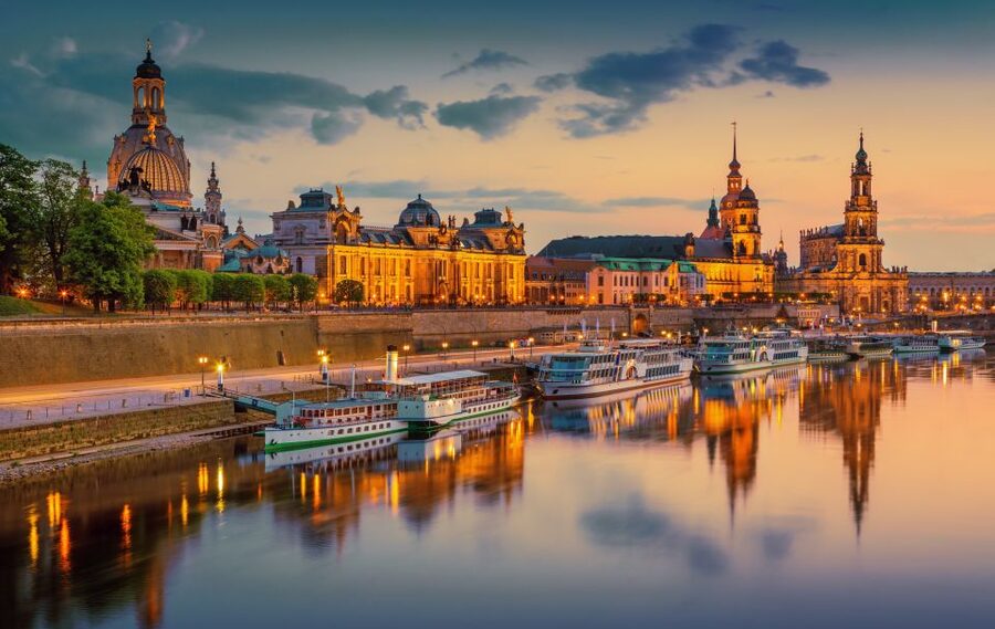 From Prague: Dresden Xmas Market & Saxon Switzerland Tour - Three hours at the Striezelmarkt
