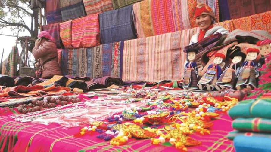 From Sa Pa: Sunday Bac Ha Market Group Tour - Key points at a glance