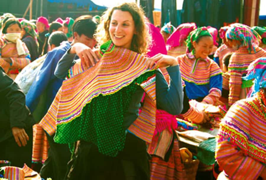 From Sa Pa: Sunday Bac Ha Market Group Tour - Practical tips for making the day better