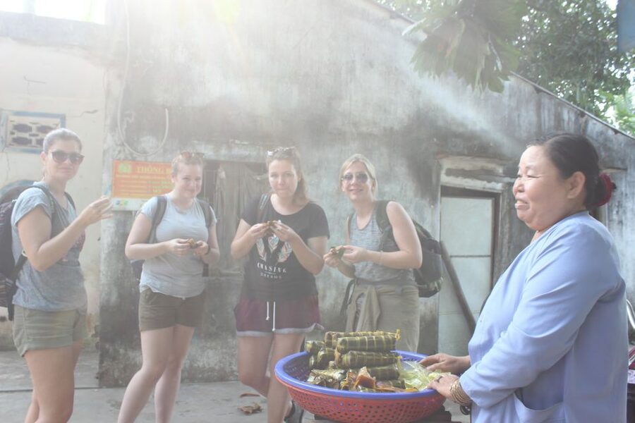 From Saigon: Private Tour to Cai Rang Floating Market 1 Day - A chance to hear Southern Vietnamese music