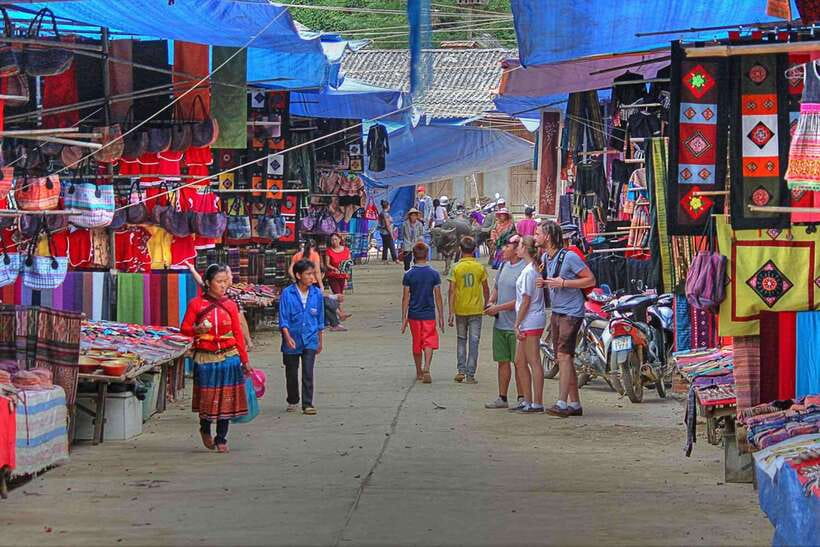 From Sapa: Bac Ha Sunday Market and Ethnic Villages Tour - Bac Ha Sunday Market is the reason to go