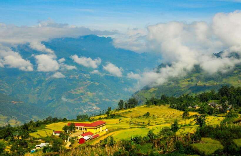 From Sapa: Bac Ha Sunday Market and Ethnic Villages Tour - What the $39 price really covers