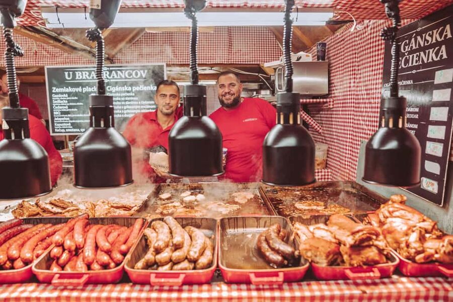 From Vienna: Bratislava Christmas Markets Guided Tour - Finding your way through Bratislava’s Old Town