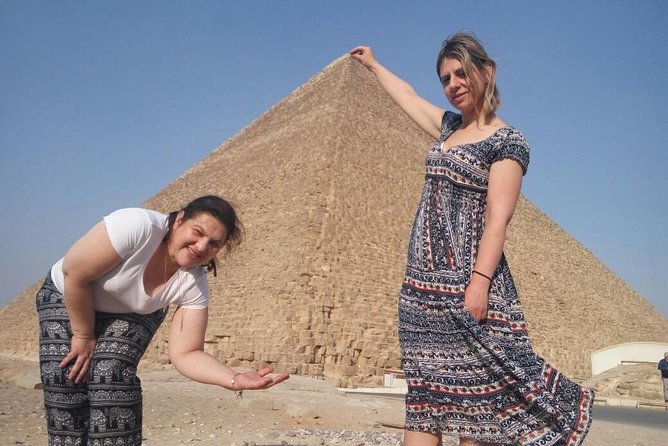 Full-Day Giza Pyramids, Egyptian Museum and bazaar Private Tour - Two and a half hours in the Egyptian Museum