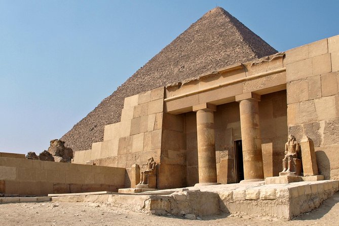 Full-Day Giza Pyramids, Egyptian Museum and bazaar Private Tour - Guides who shape the day