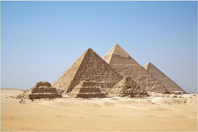 Full Day: Giza Pyramids, Egyptian Museum & Khan Khalili Bazaar Tour - Starting at Giza with Khufu, Khafre, and Menkaure