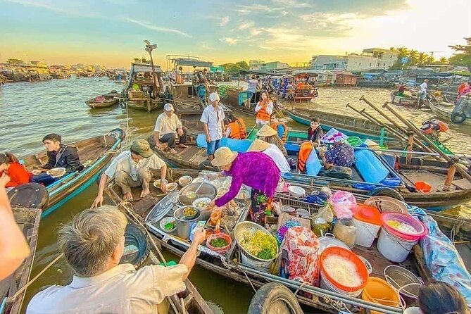Full-Day in Mekong Delta Floating Market and Local Private Tour - Orchard fruit and rice paper in the village