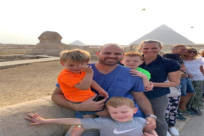 Full-day tour Giza pyramids and Egyptian Museum and bazaar, camel ride, Lunch - Lunch with a view of the Sphinx