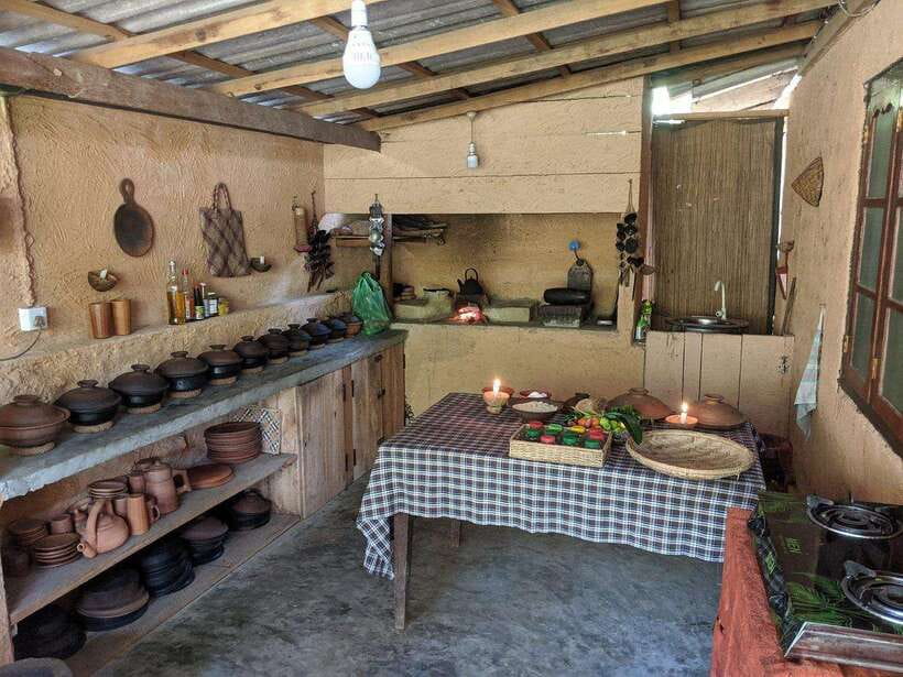 Galle: Cooking Class at a Local Home and Market Tour - Key points