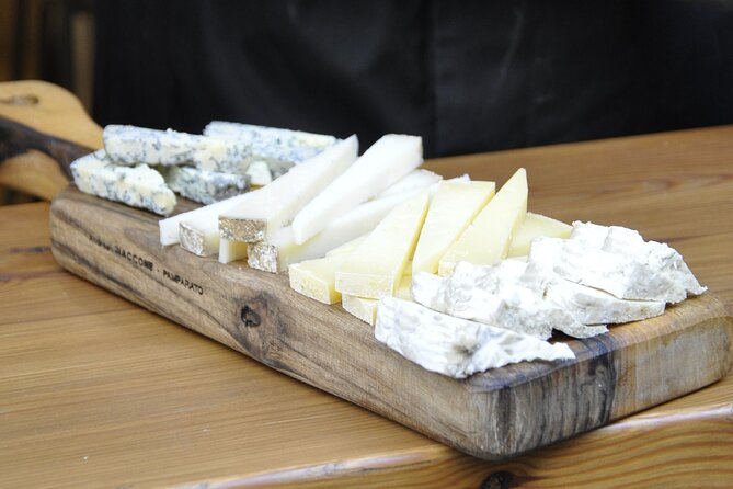 Girona Morning Food Tour & Local Market - Chocolate at Casa Cacao and the famous xuixo