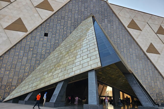 Giza Pyramids, Grand Egyptian Museum and Bazzar Market Tour - What the $49 price really gets you